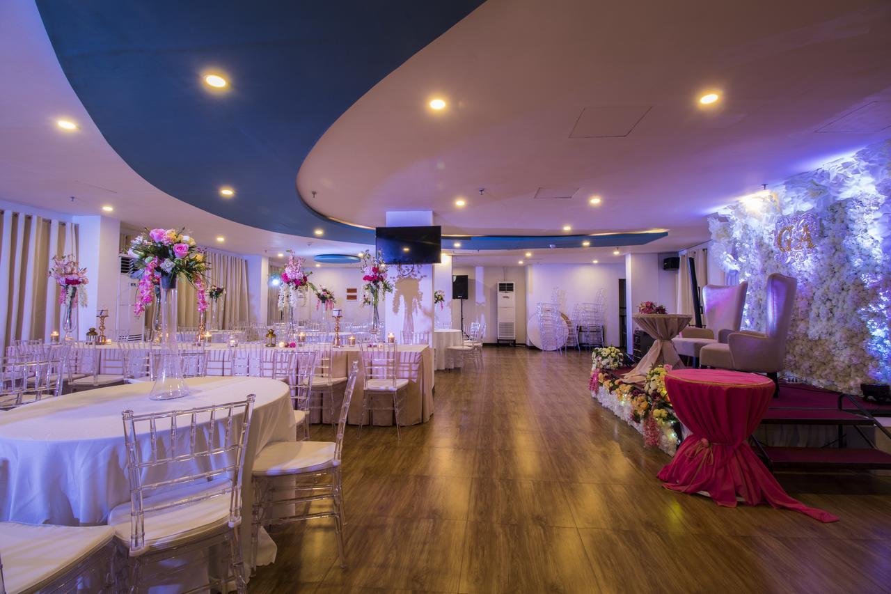 Baypark Hotel Calbayog Esterno foto