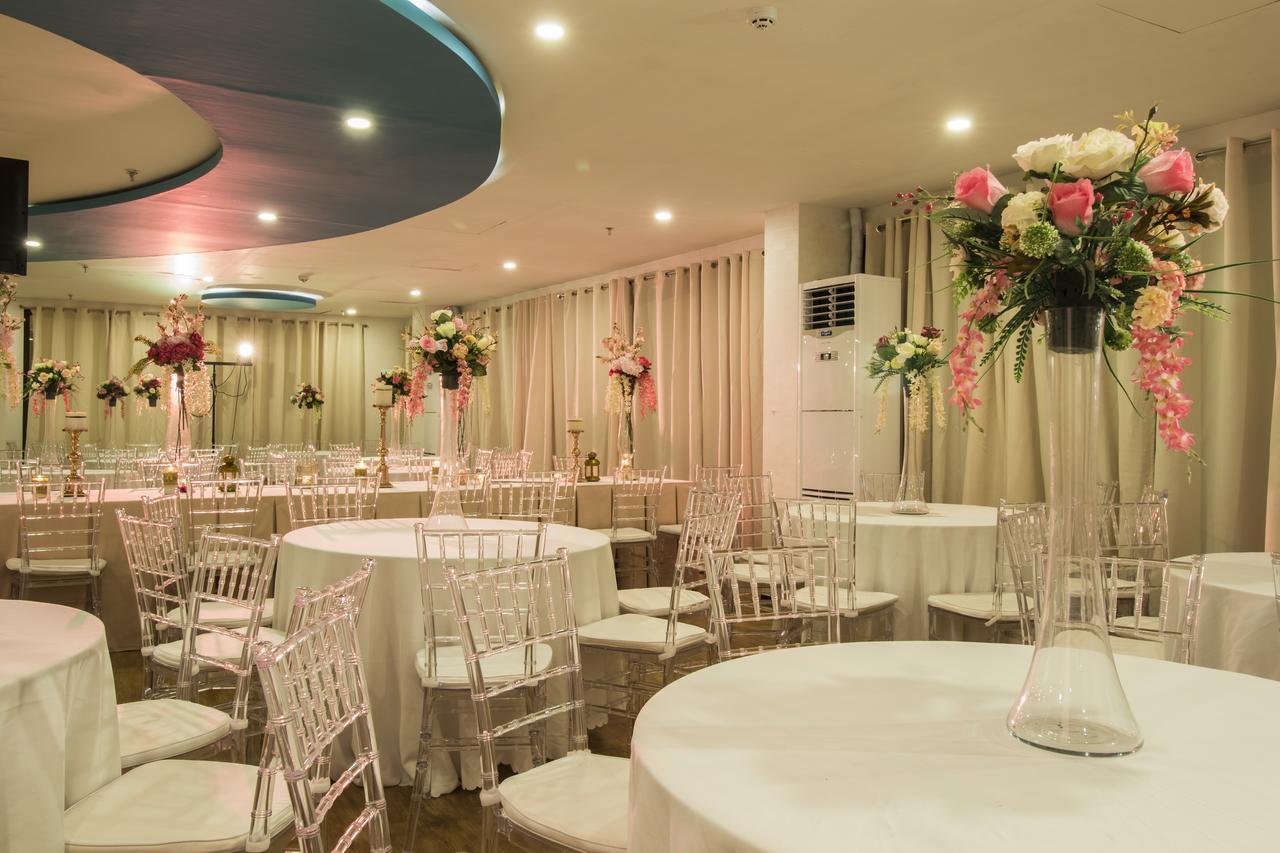 Baypark Hotel Calbayog Esterno foto