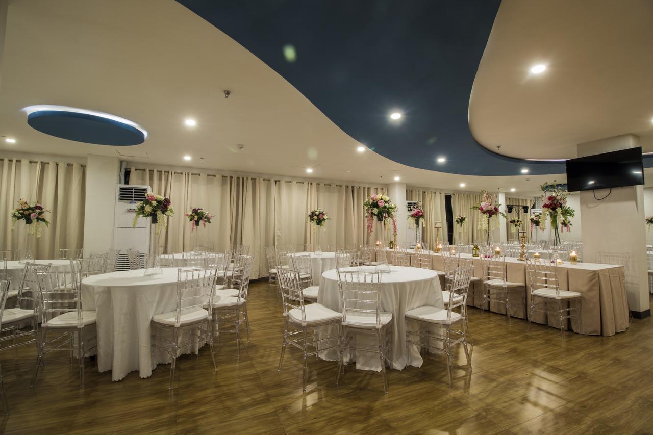 Baypark Hotel Calbayog Esterno foto